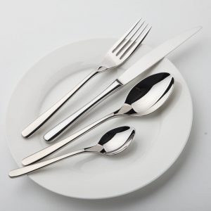 24pcs Dinnerware Set