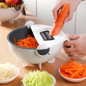 Multifunctional vegetable slicer